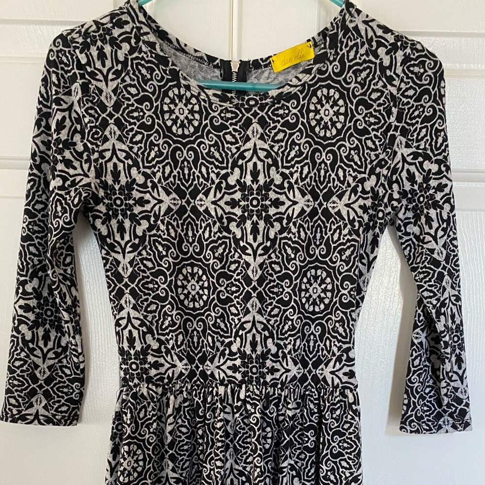 Black and white pattern dress